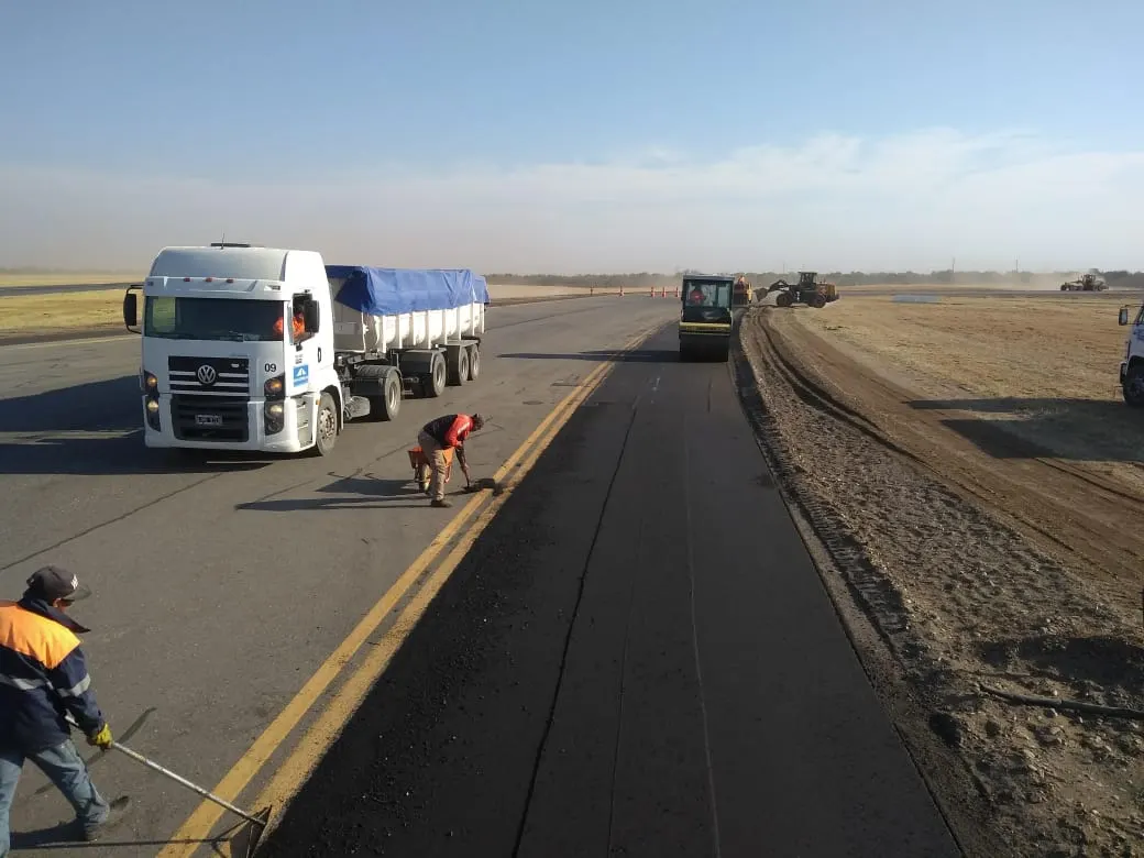 Obra Pavimentación del Aeropuerto Felipe Varela